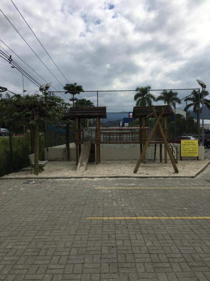 Apartamento Ape Amarelo Ubatuba Exterior foto